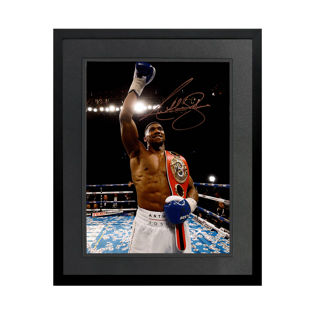 Anthony Joshua Signed 16x12 Image Deluxe Mount Frame