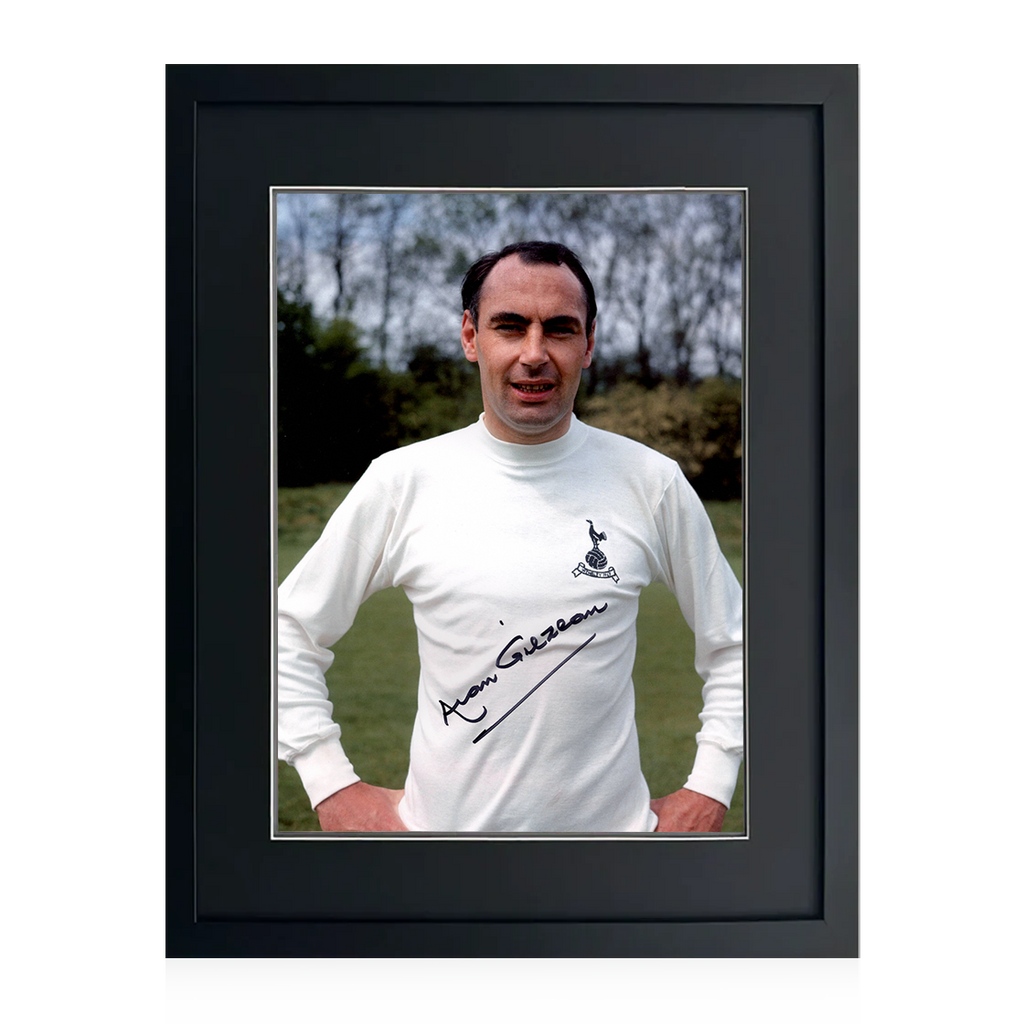 Alan Gilzean Signed Tottenham Hotspur 16x12 Image Deluxe Mount Frame
