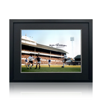Alan Gilzean Signed Tottenham Hotspur 16x12 Image Deluxe Mount Frame