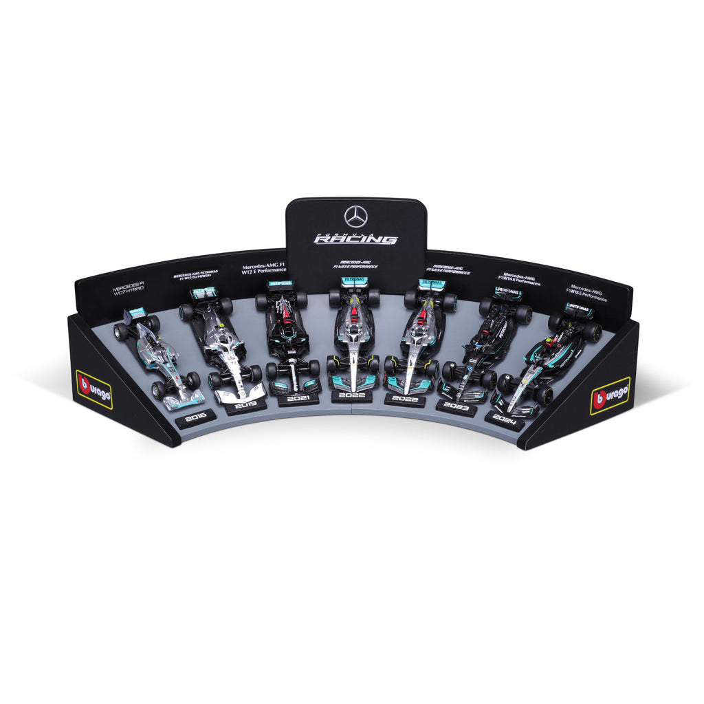1:43 F1 Mercedes AMG Deluxe Gift Set With Display Stand