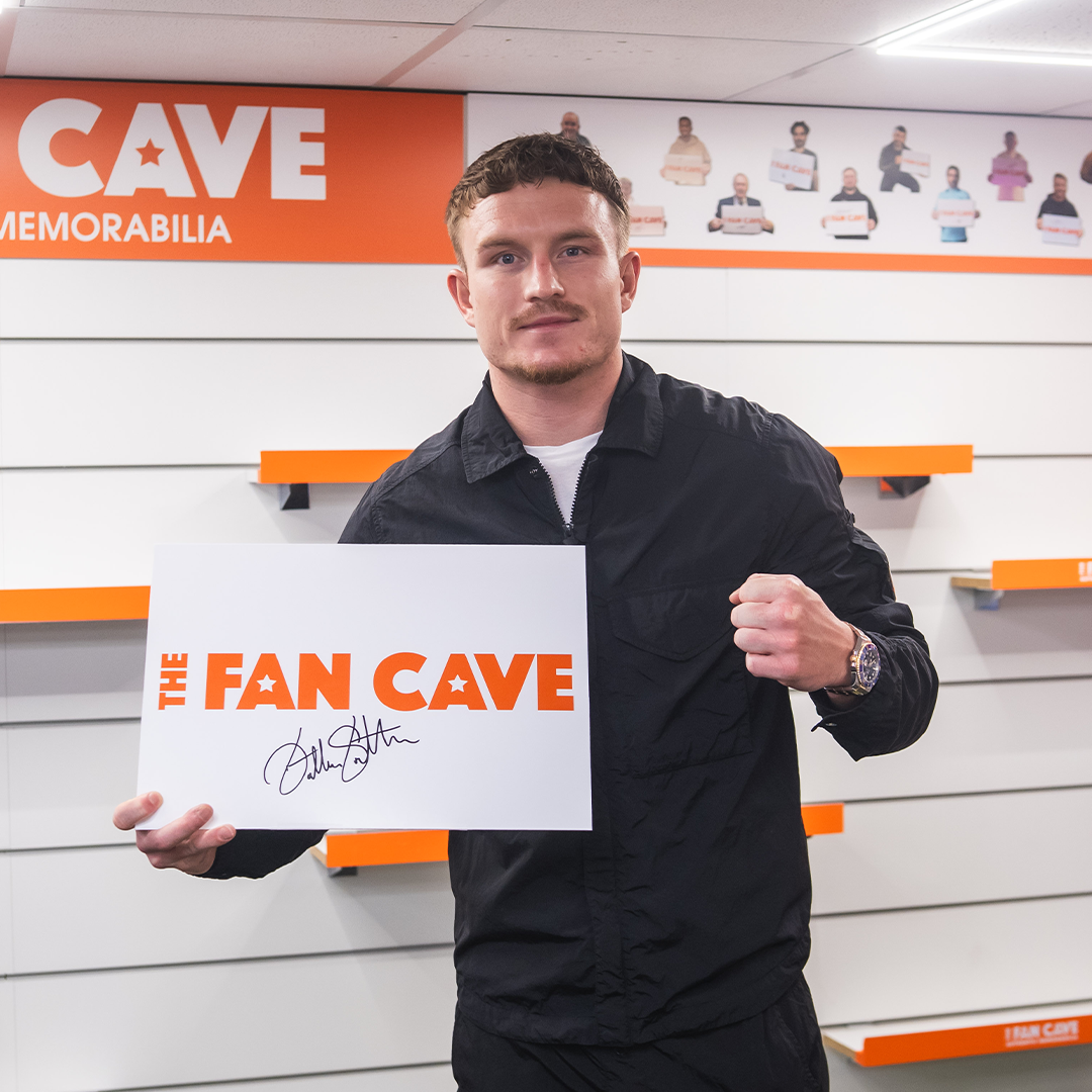 Dalton Smith Signed Glove Iconic Frame