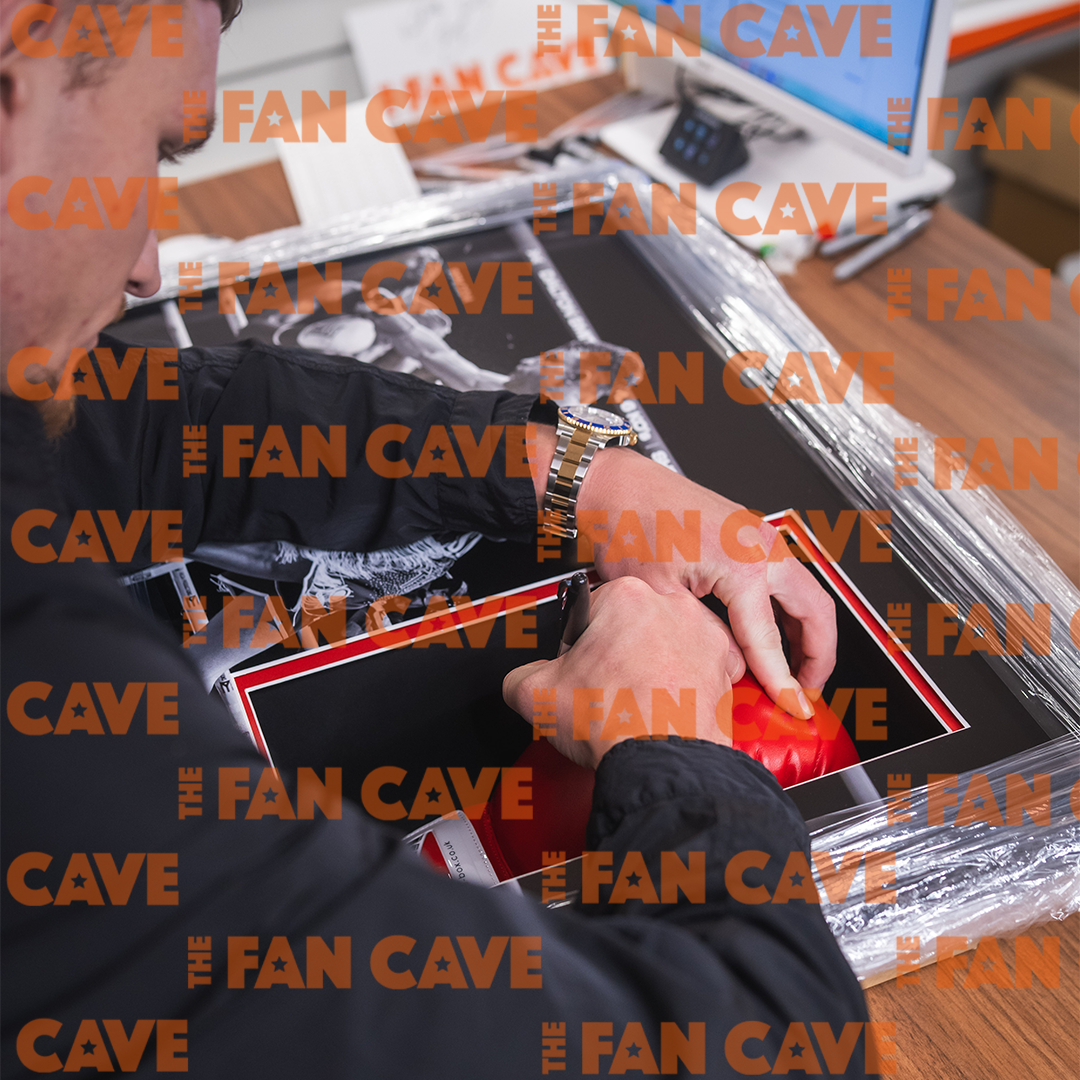 Dalton Smith Signed Glove Iconic Frame