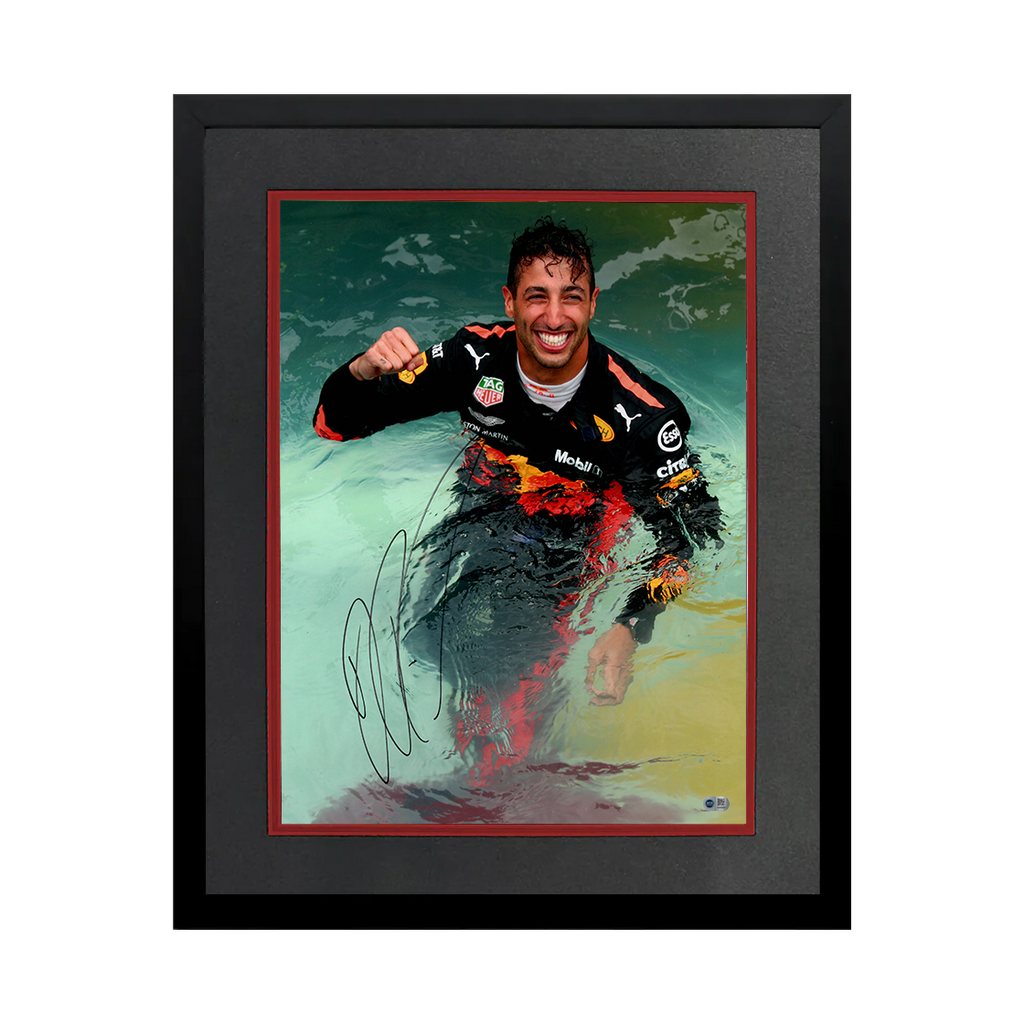 Daniel Riccardo Signed 16x12 Image Deluxe Mount Frame
