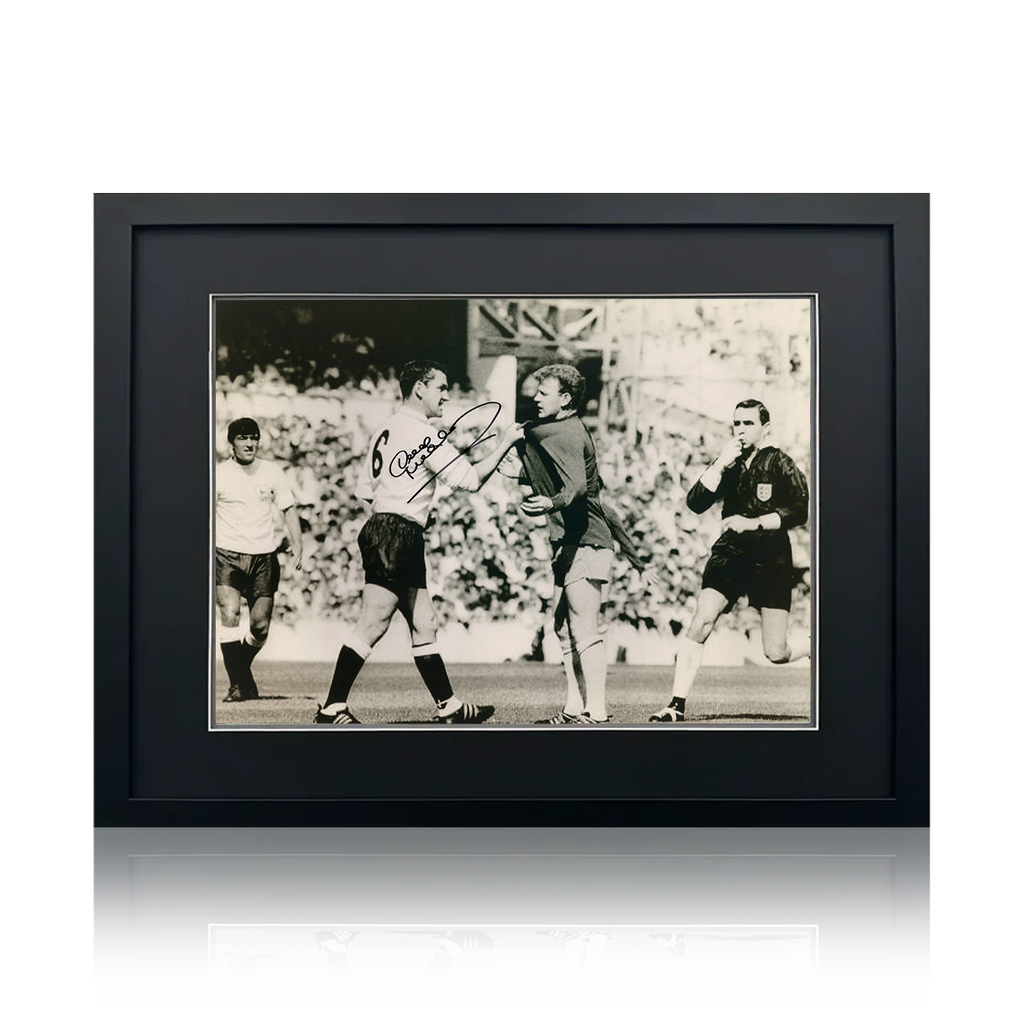 Dave Mackay Signed Tottenham Hotspur 16x12 Photo Deluxe Mount Frame