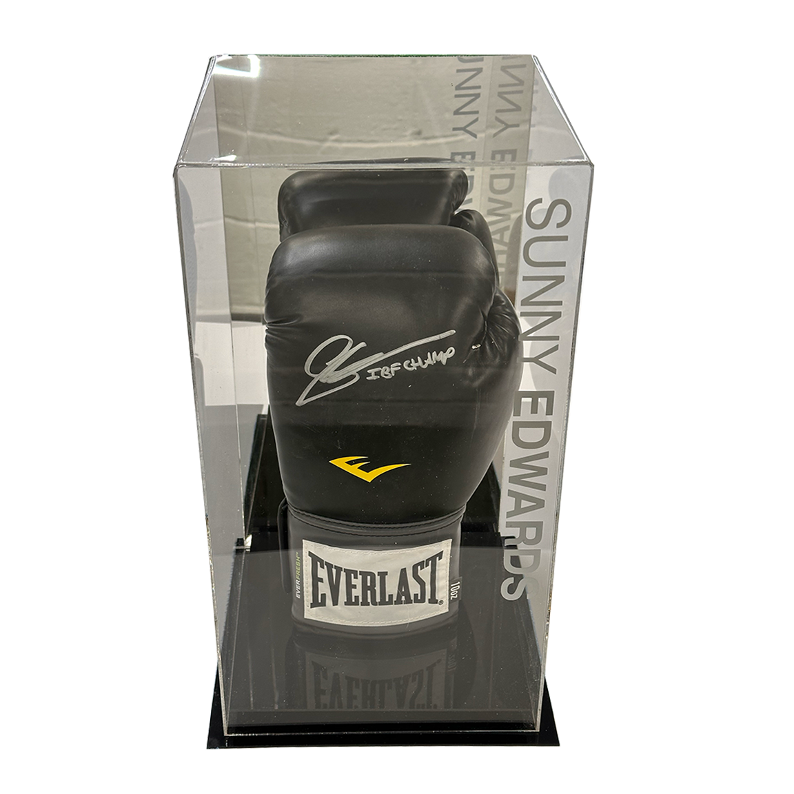 Sunny Edwards Signed Everlast Glove w/ Case (in-store collection only)