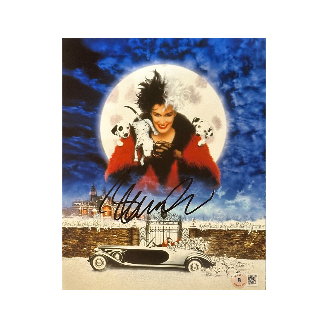 Glenn Close Signed 101 Dalmatians 10x8 Image (Beckett)