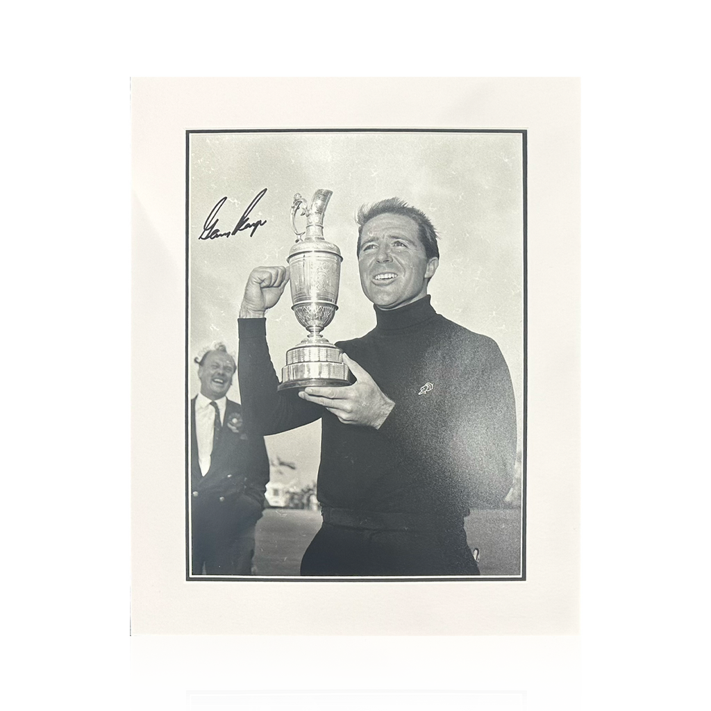 Gary Player Signed 16x12 Image Deluxe Mount