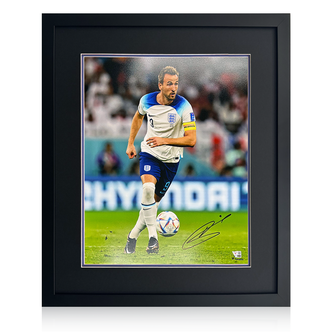 Harry Kane Signed England 20x16 Deluxe Mount Frame (Fanatics).