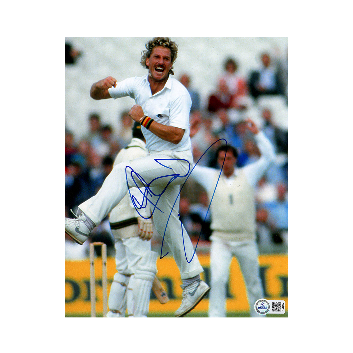 Ian Botham Signed 10x8 Photo