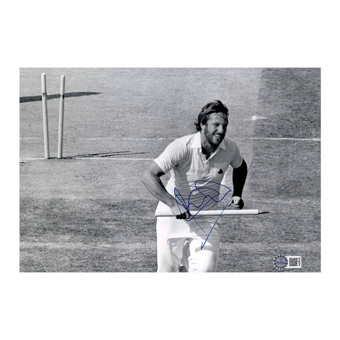 Ian Botham Signed 12x8 Photo