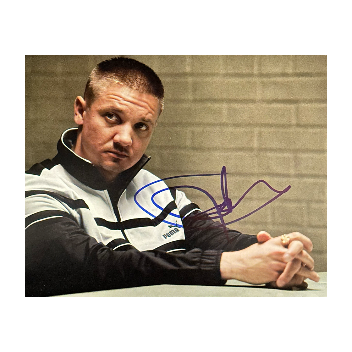 Jeremy Renner Signed The Town 10x8 Image 1 (ACOA)
