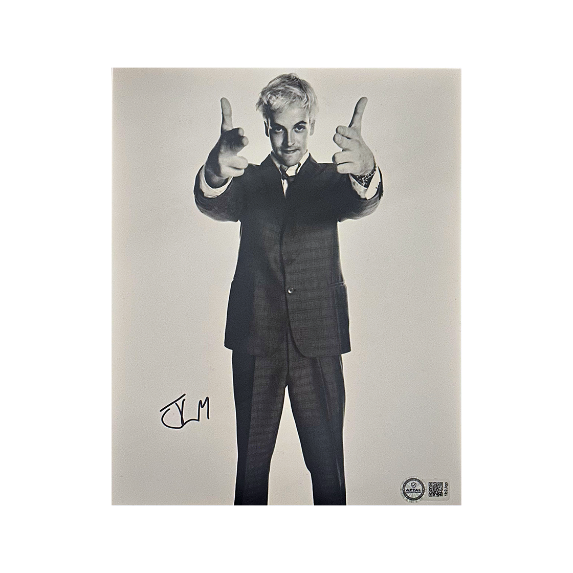 Jonny Lee Miller Signed Trainspotting 10x8 Image (AFTAL Authenticated)