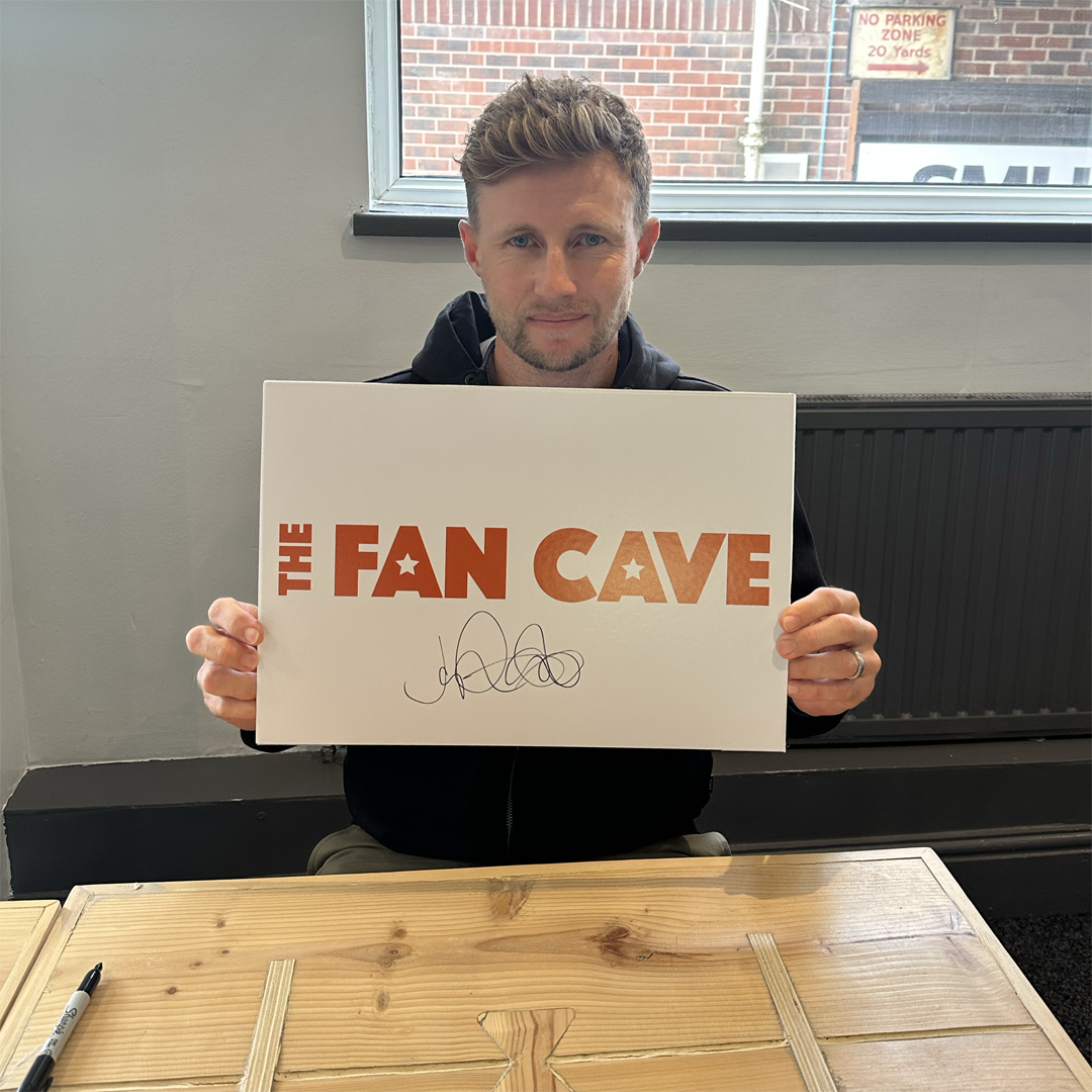 Joe Root Signed Mini Cricket Bat Iconic Frame