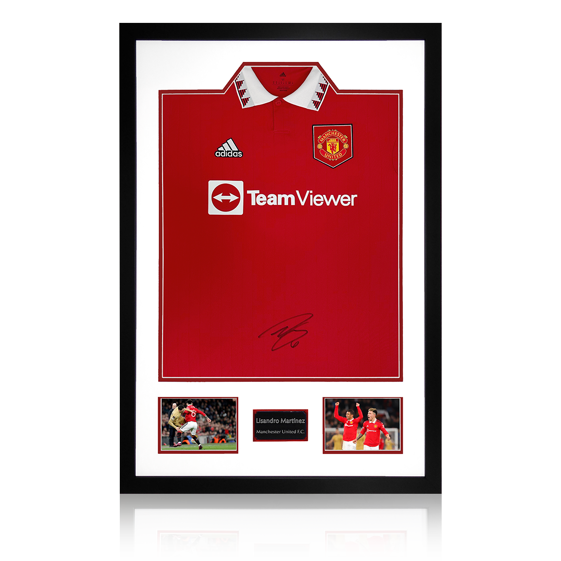 Lisandro Martínez Front Signed United Premium Frame.