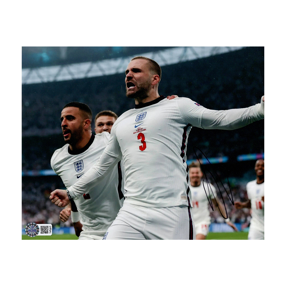 Luke Shaw Signed England 10x8 Image