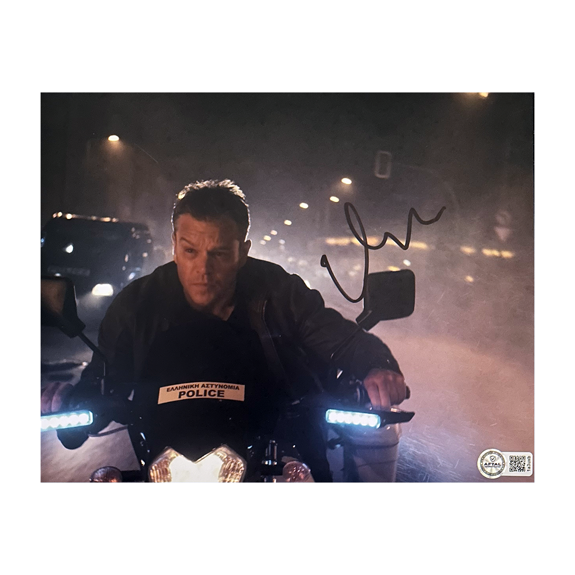 Matt Damon Signed Jason Bourne 10x8 Image 2 (AFTAL Authenticated)