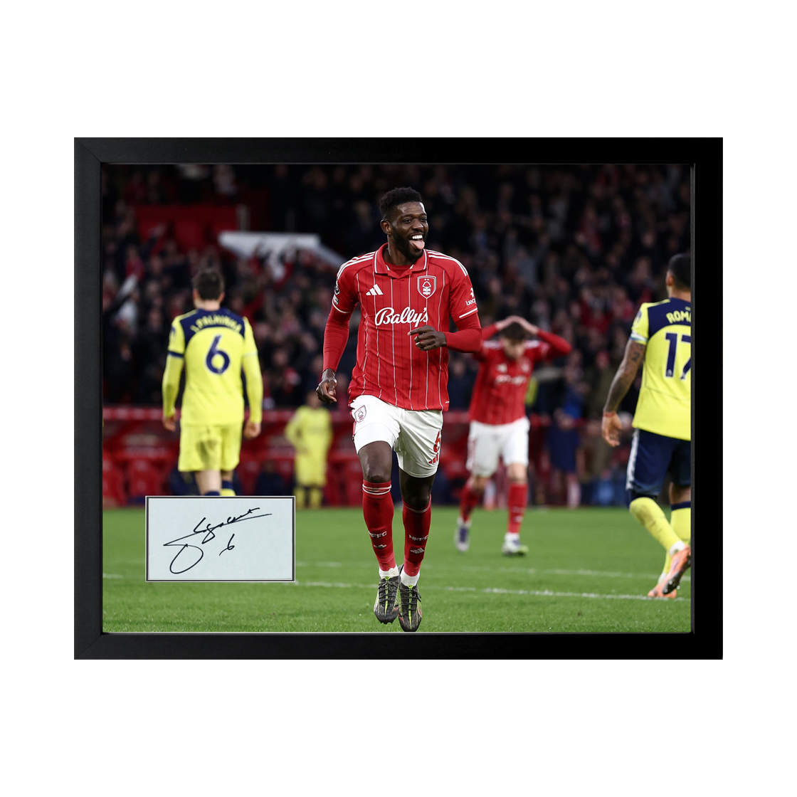 Mamadou Sangaré Signed Nottingham Forest Cut Deluxe Mount Frame