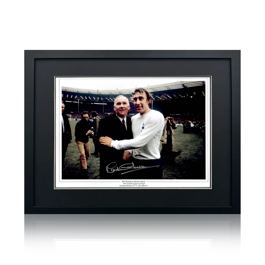 Martin Chivers Signed Tottenham Hotspur 16x12 Photo Deluxe Mount Frame