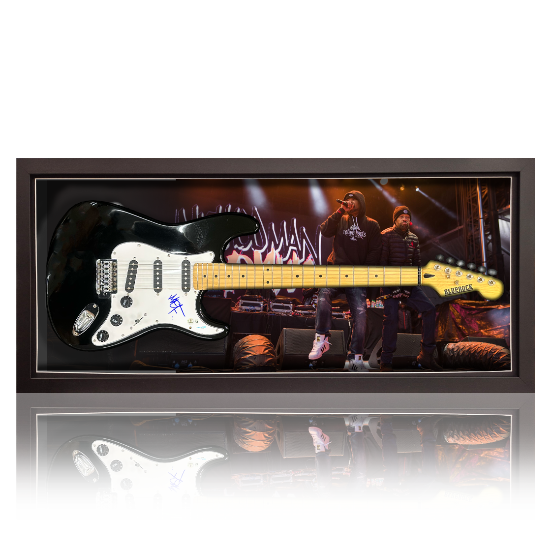 Method Man Signed Guitar Frame (Beckett & ACOA)