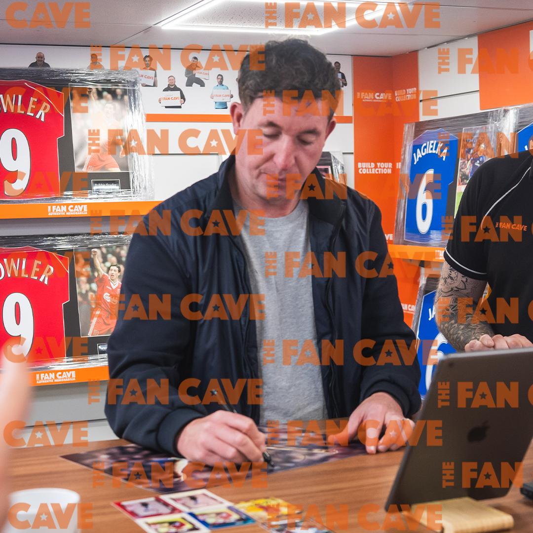 Robbie Fowler Signed Liverpool 16x12 Image Deluxe Mount