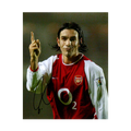 Robert Pires Signed 12x8 Photo