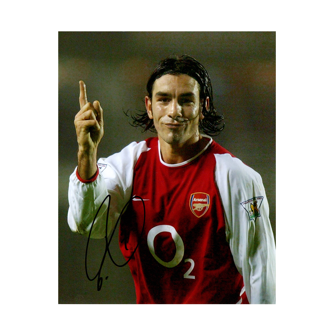 Robert Pires Signed 12x8 Photo