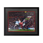 Wayne Rooney Signed Manchester United 16x12 Image Deluxe Mount Frame
