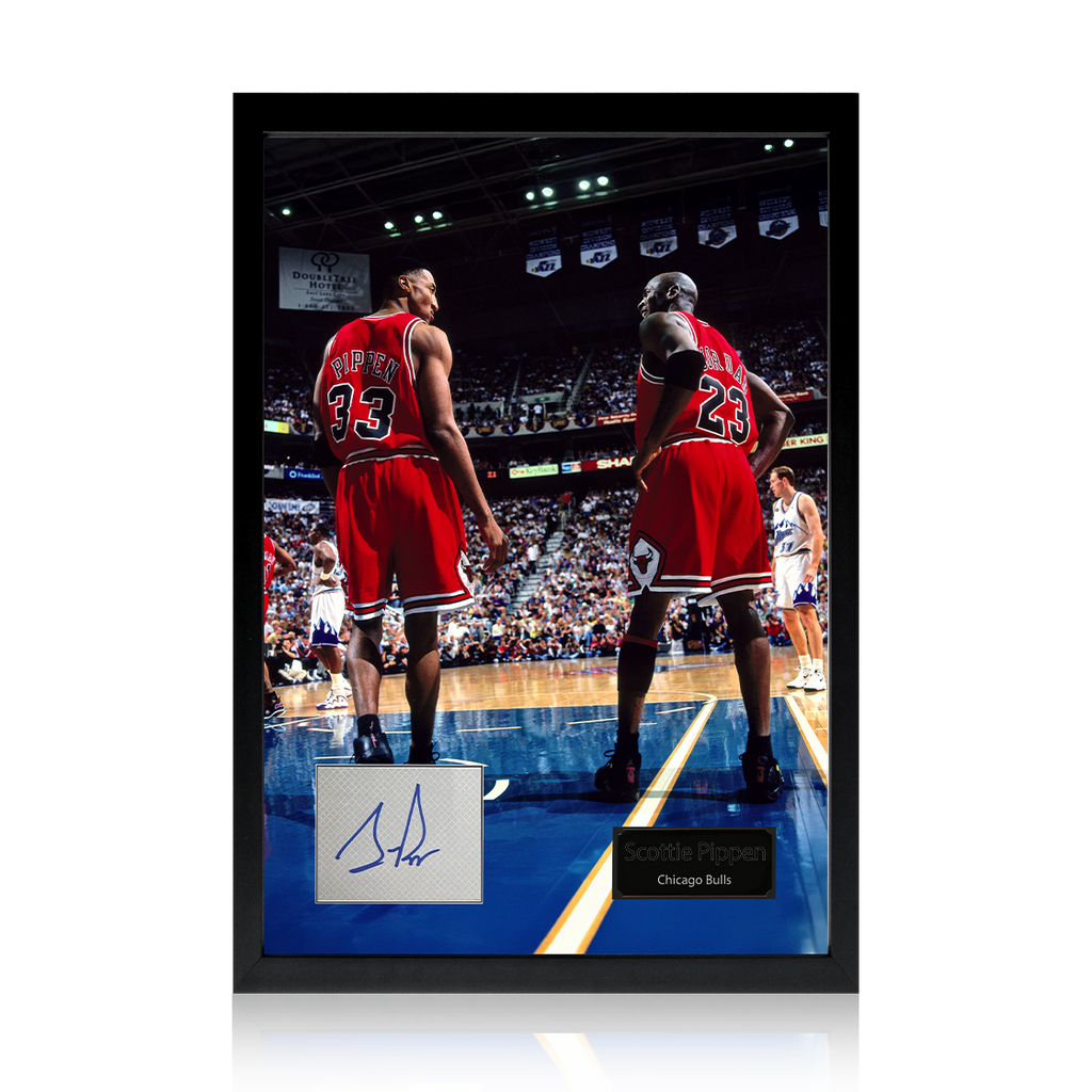 Scottie Pippen Signed Index Card Iconic Frame