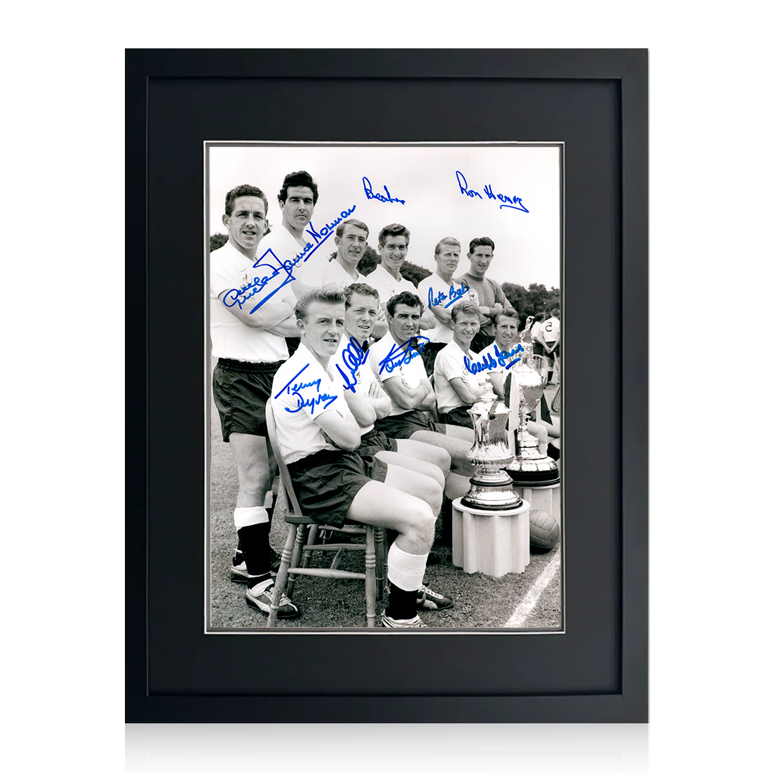 Tottenham Hotspur 1961 Squad Signed By 9 Image 2 Compact Frame