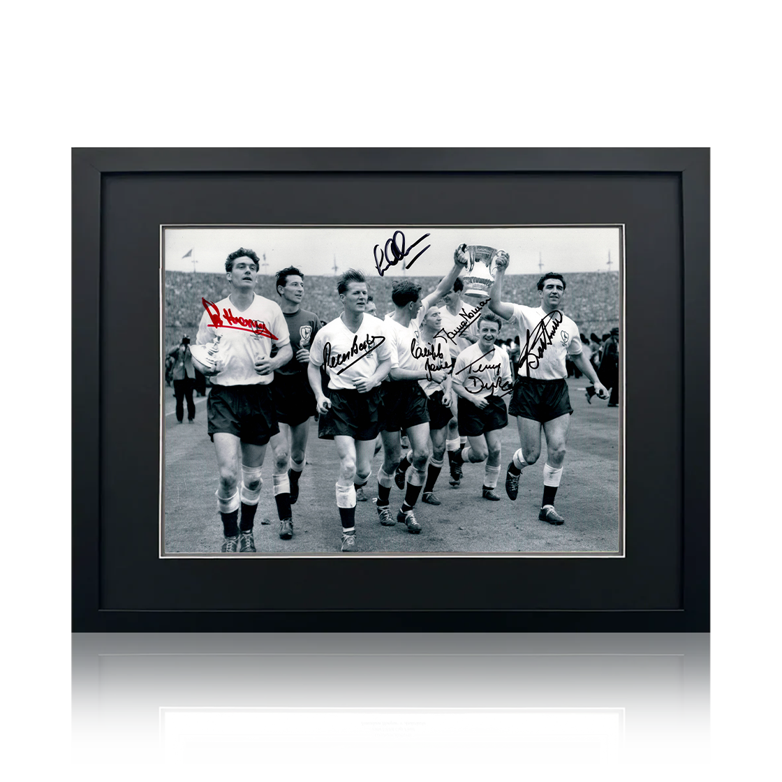 Tottenham Hotspur 1961 Squad Signed By 7 Image 1 Compact Frame