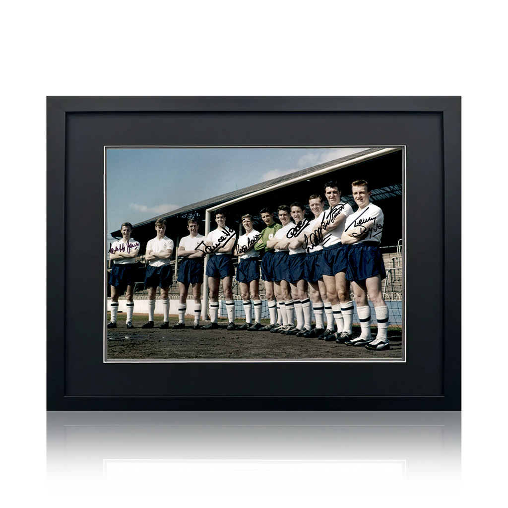 Tottenham Hotspur 1961 Squad Signed By 7 Image 2 Deluxe Mount Frame