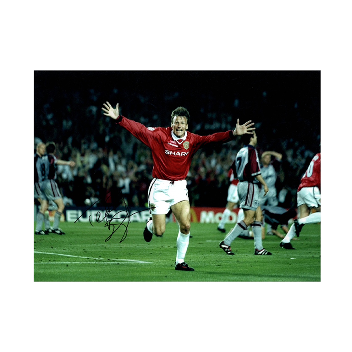 Teddy Sheringham Signed Manchester United 16x12 Photo