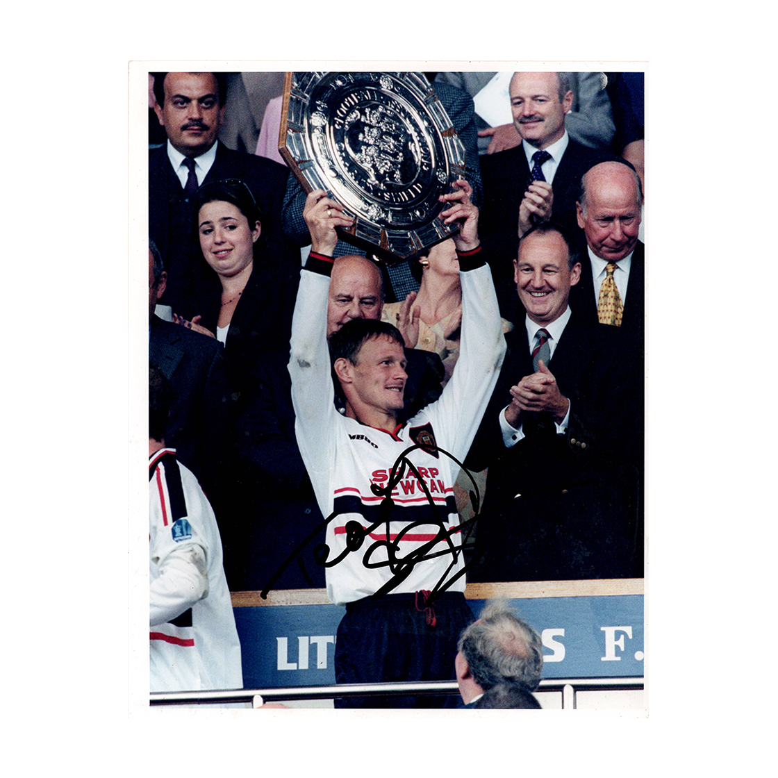 Teddy Sheringham Signed 10x8 Image