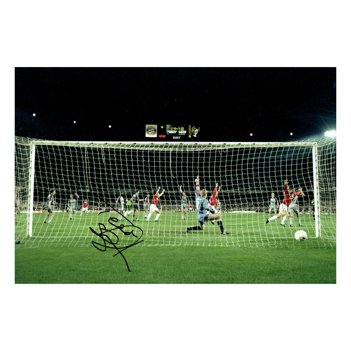 Teddy Sherringham Signed 12x8 Photo