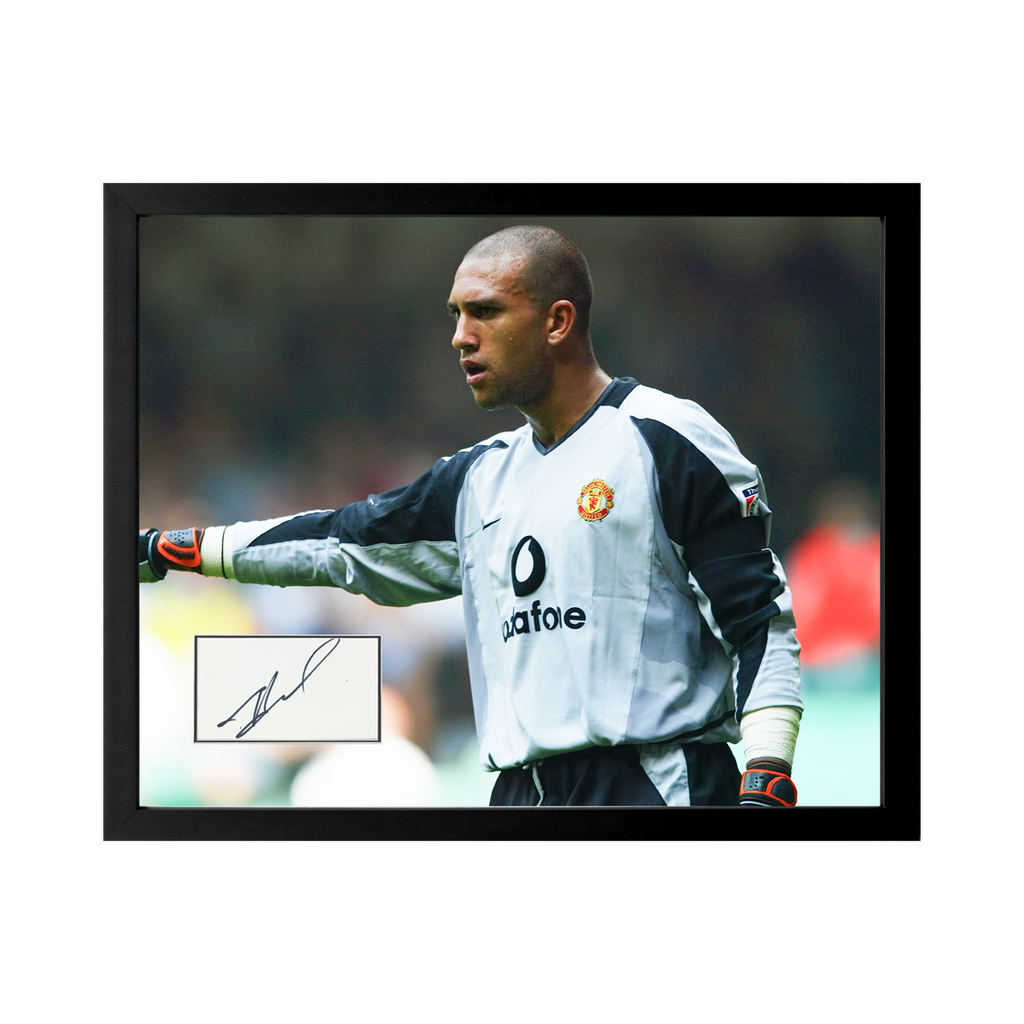 Tim Howard Signed Manchester United Cut Deluxe Mount Frame