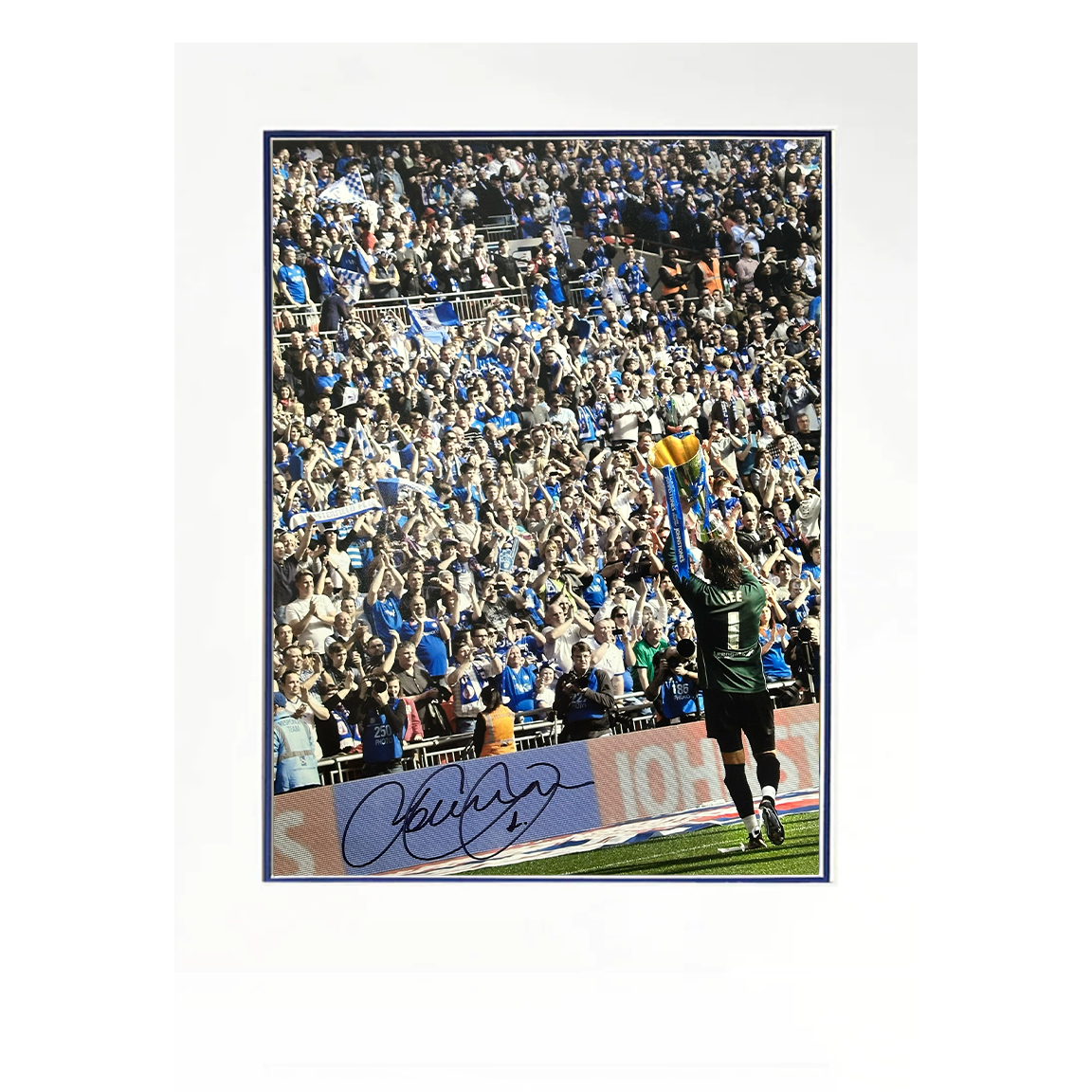 Tommy Lee Signed Chesterfield Mount