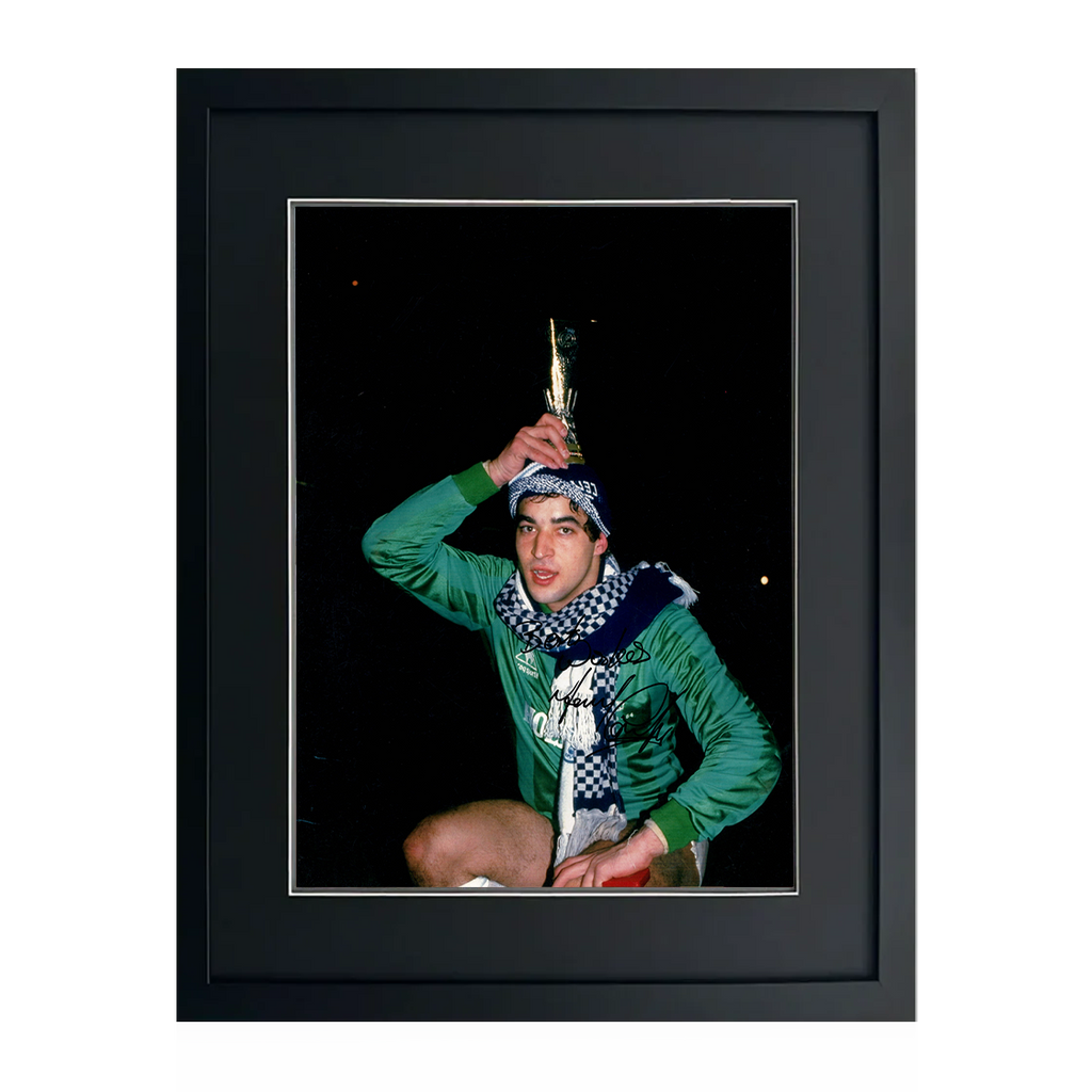 Tony Parks Signed Tottenham Hotspur 16x12 Photo Deluxe Mount Frame