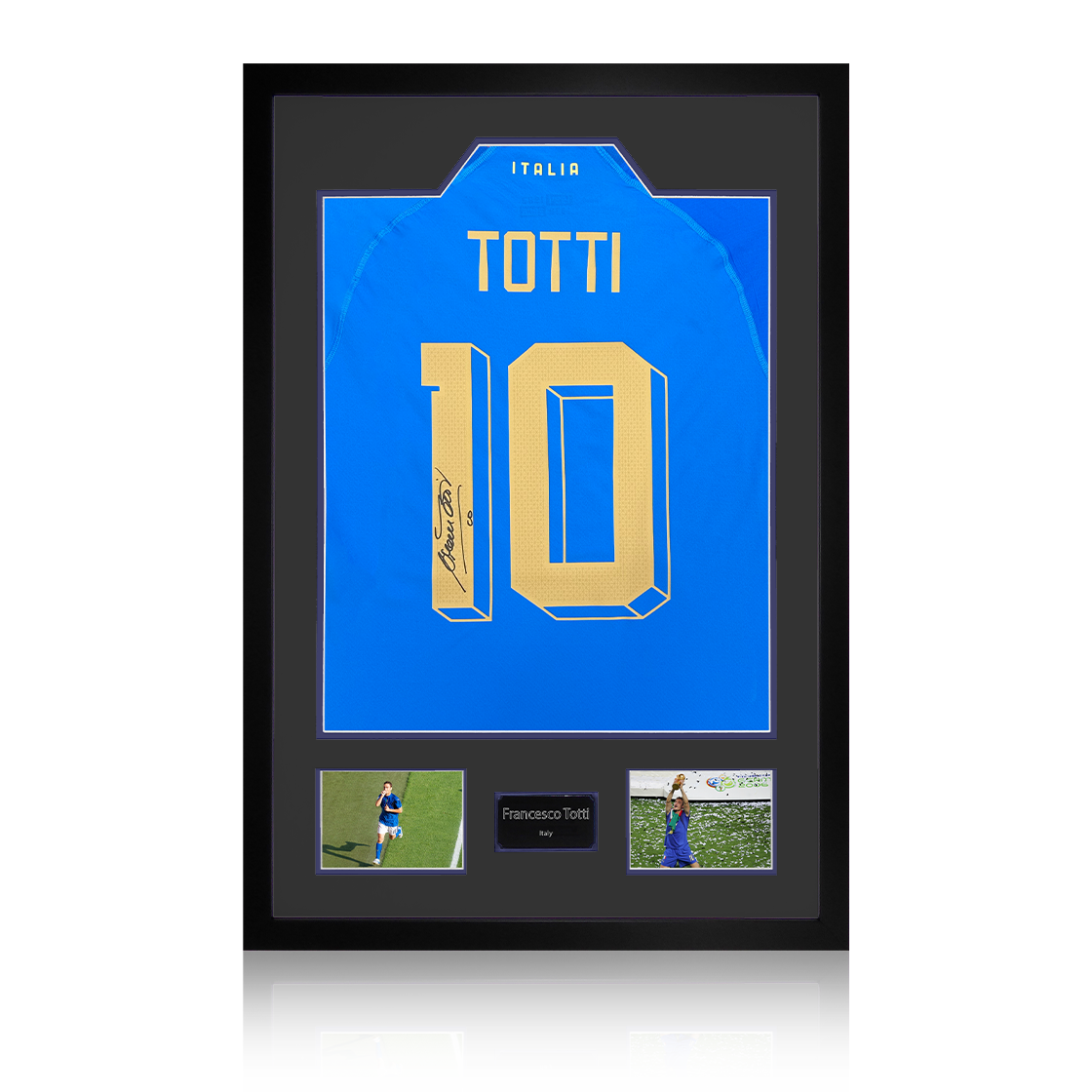 Francesco Totti Signed Italy Shirt Premium Frame