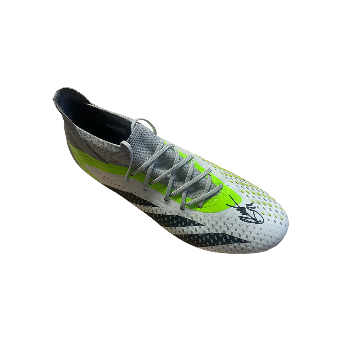 Vinícius Souza Signed & Match-Worn Boot