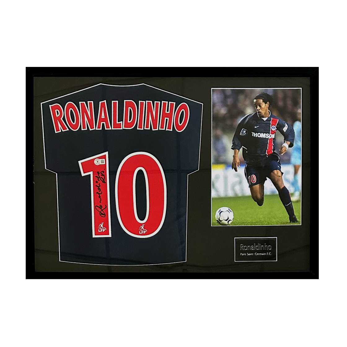 Ronaldinho Signed PSG Shirt Classic Frame (Beckett)