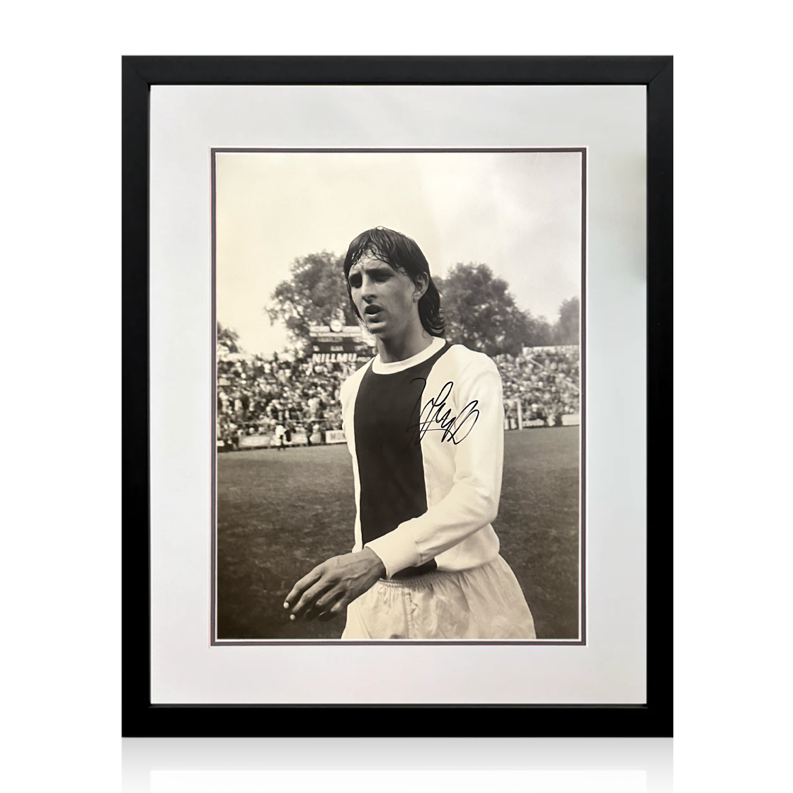 Johan Cruyff Signed AFC Ajax Photo Deluxe Mount Frame (AFTAL Authentication)