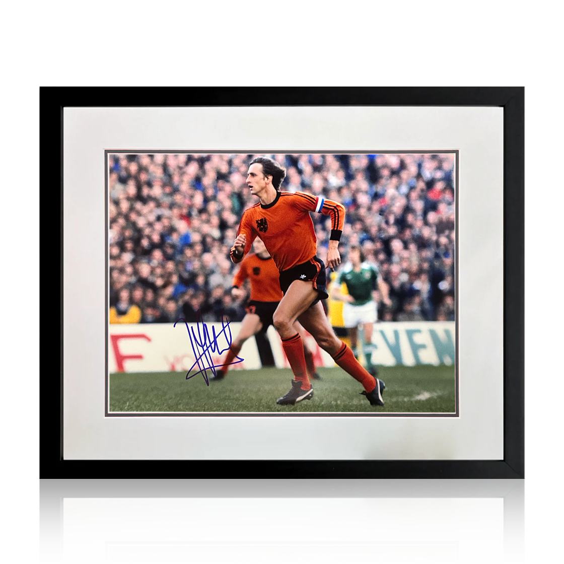 Johan Cruyff Signed Netherlands Photo Deluxe Mount Frame (AFTAL Authentication)