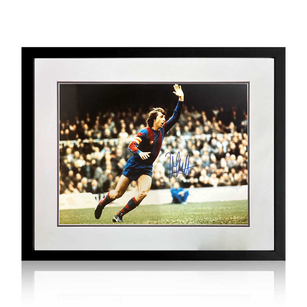 Johan Cruyff Signed FC Barcelona Photo Deluxe Mount Frame (AFTAL Authentication)