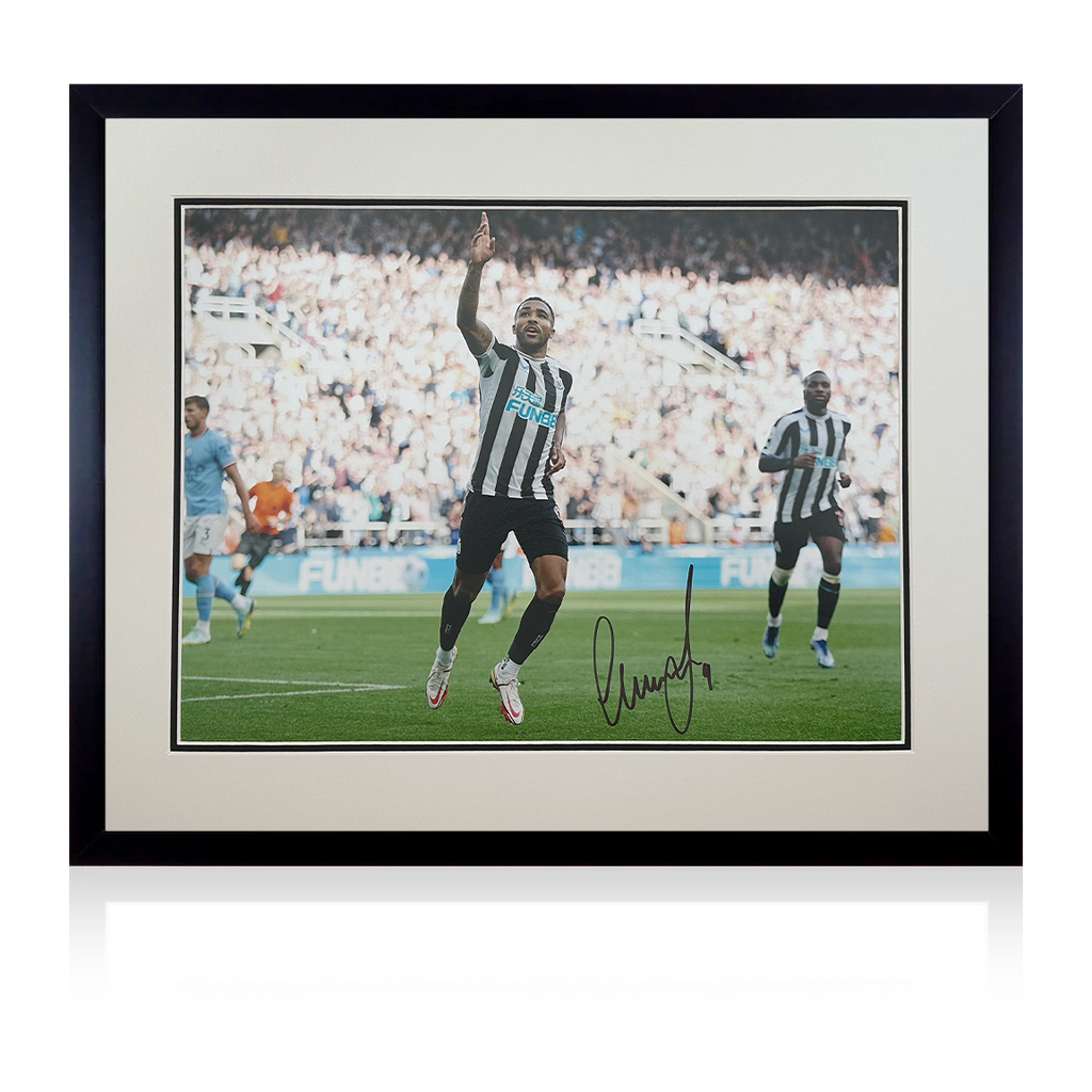 Callum Wilson Signed Framed Newcastle United Deluxe Mount Frame