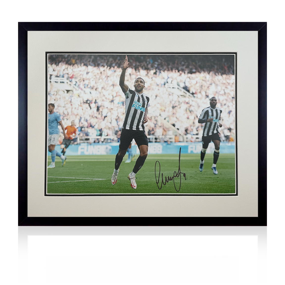 Callum Wilson Signed Framed Newcastle United Deluxe Mount Frame