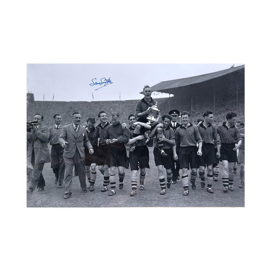 Sammy Smyth Signed Wolverhampton Wanderers 12x8 #2